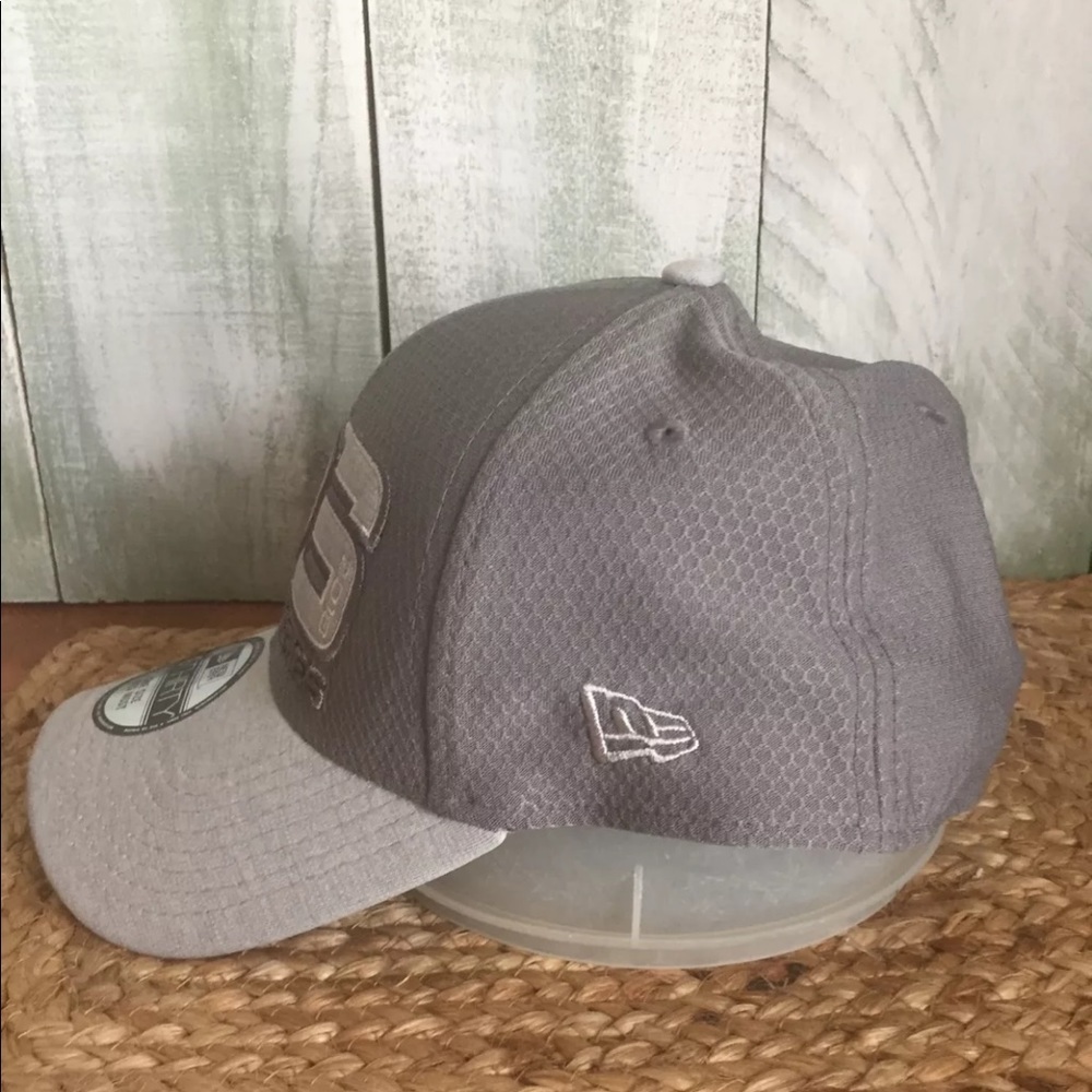 BOSTON RED SOX 2018 WORLD SERIES NEW ERA 39 THIRTY HAT CAP MLB BASEBALL - Picture 4 of 6